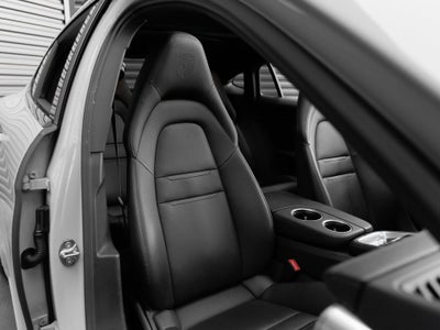2023 Porsche Panamera Panamera Platinum Edition