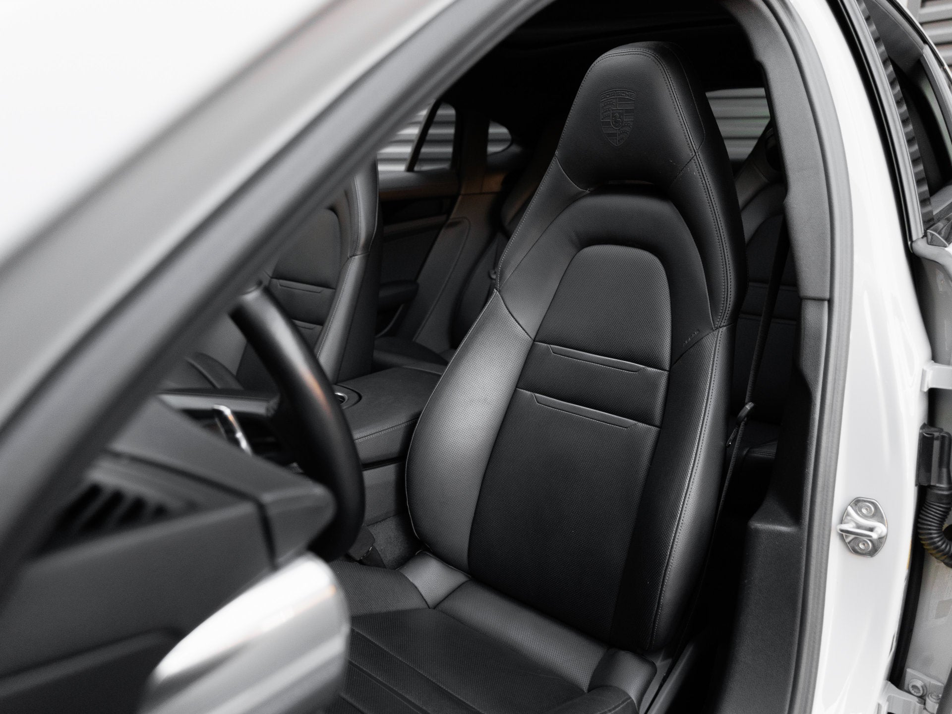 2023 Porsche Panamera Panamera Platinum Edition