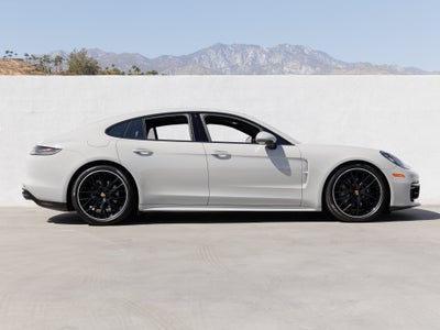 2023 Porsche Panamera Panamera Platinum Edition
