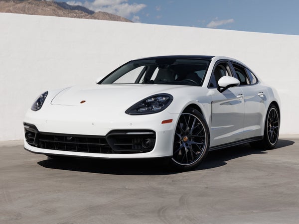 2023 Porsche Panamera Platinum Edition