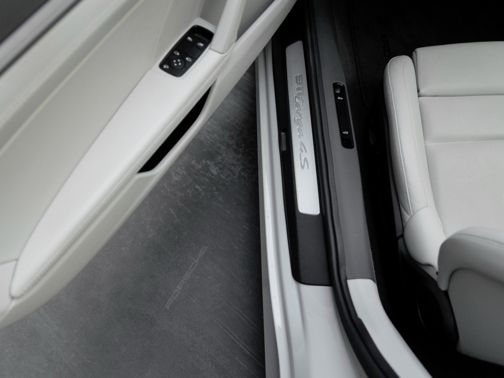 2024 Porsche 911 911 Targa 4S (MY24)