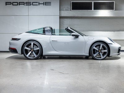 2022 Porsche 911 Targa 4S