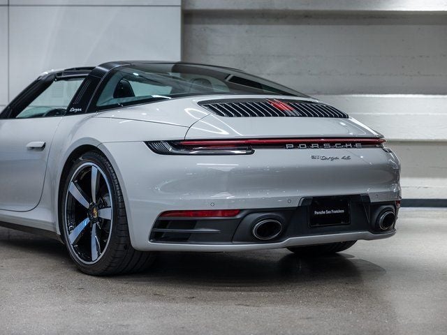 2022 Porsche 911 Targa 4S
