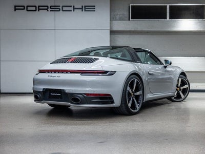 2022 Porsche 911 Targa 4S