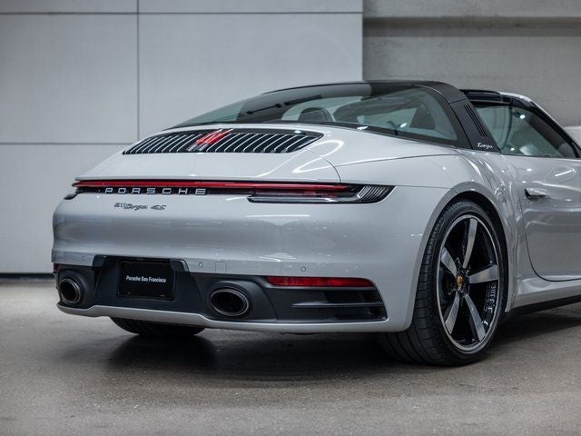 2022 Porsche 911 Targa 4S