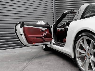 2019 Porsche 911 911 Targa 4 GTS