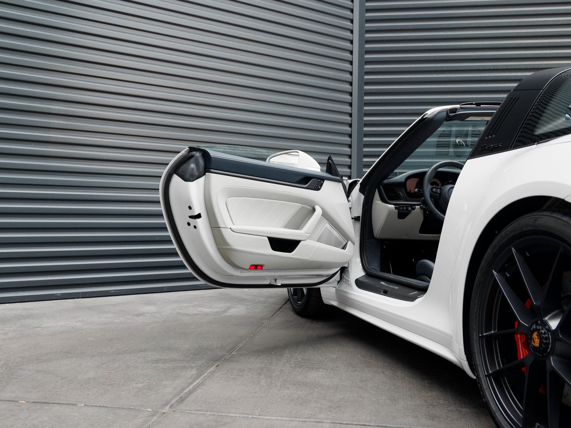 2026 Porsche 911 911 Targa 4 GTS