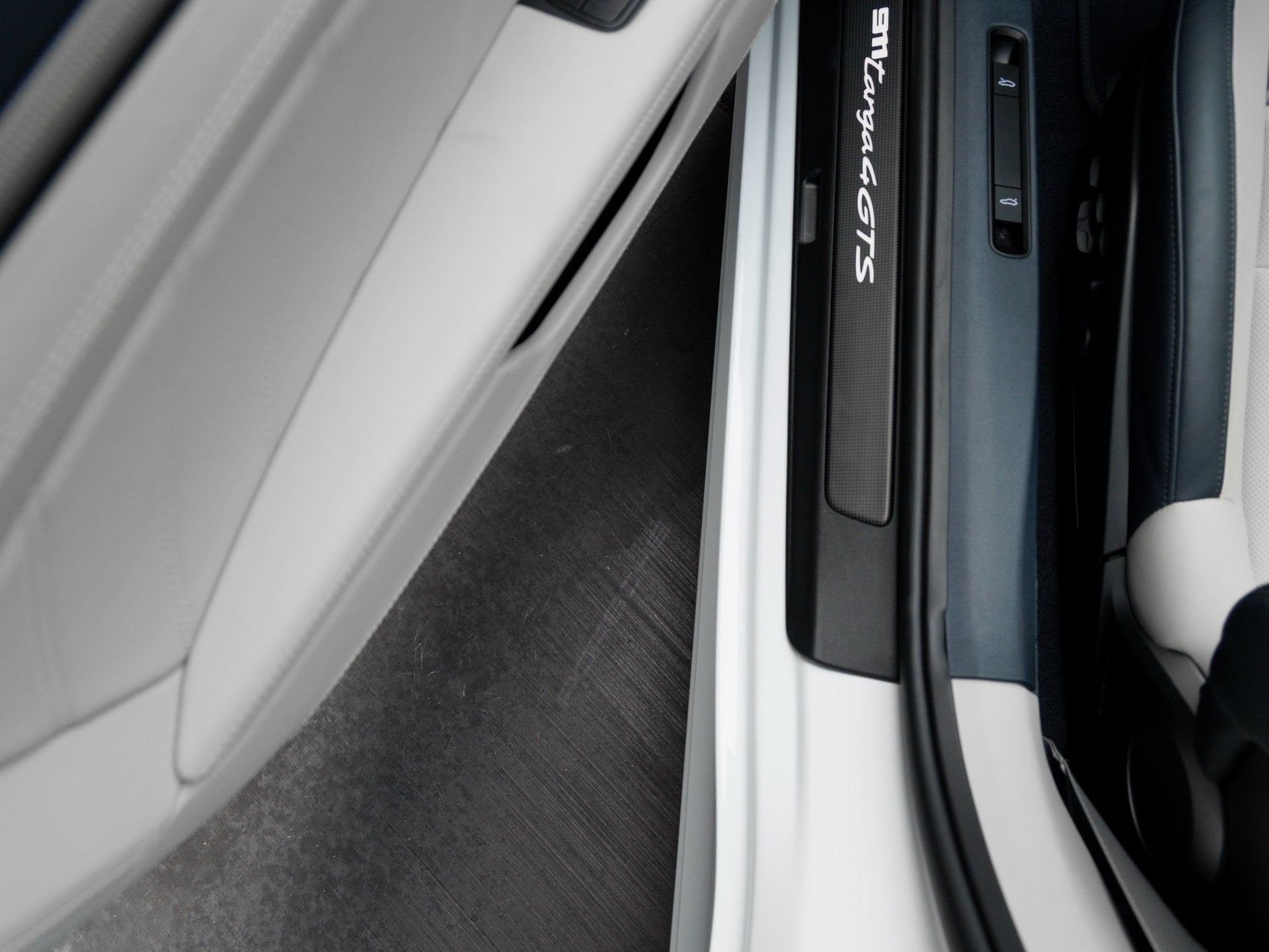 2026 Porsche 911 911 Targa 4 GTS