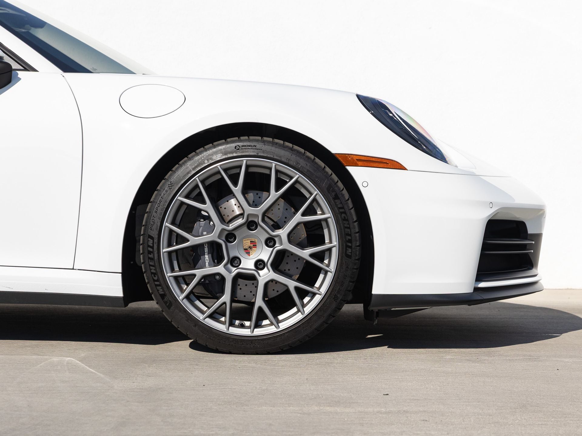 2026 Porsche 911 Carrera Cabriolet