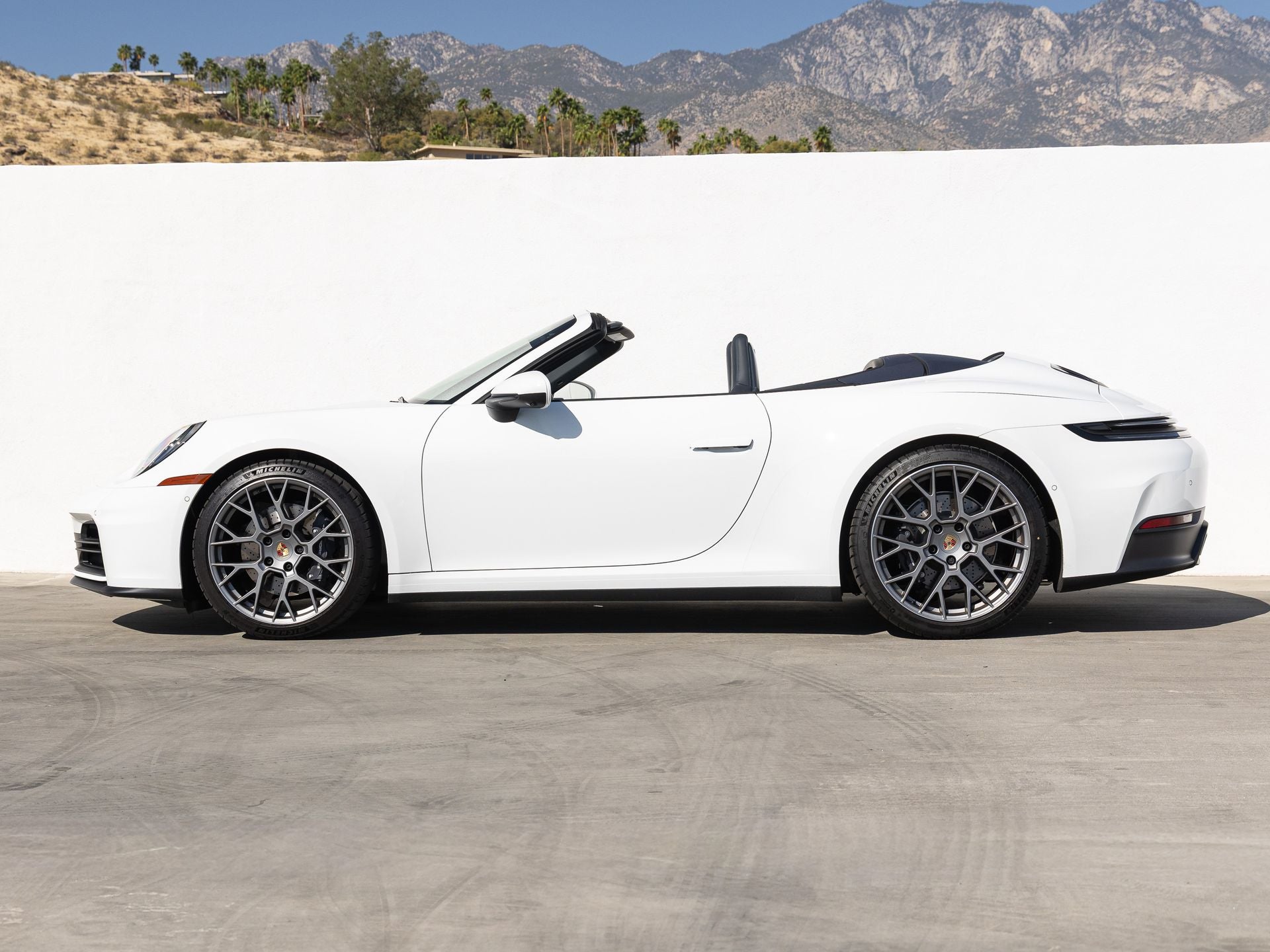 2026 Porsche 911 Carrera Cabriolet