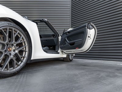 2026 Porsche 911 Carrera Cabriolet