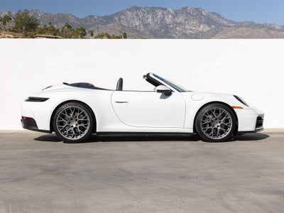 2026 Porsche 911 Carrera Cabriolet