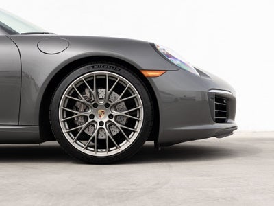 2018 Porsche 911 Carrera Cabriolet