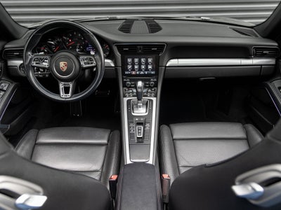 2018 Porsche 911 Carrera Cabriolet