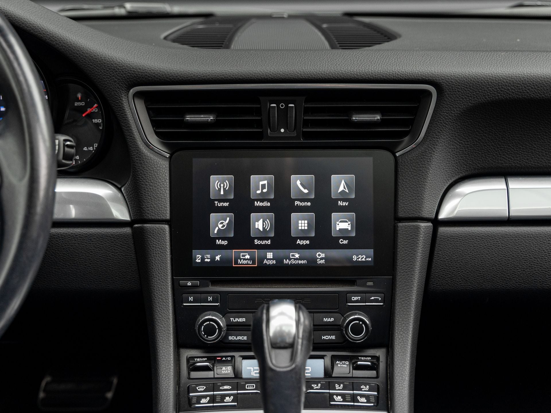 2018 Porsche 911 Carrera Cabriolet