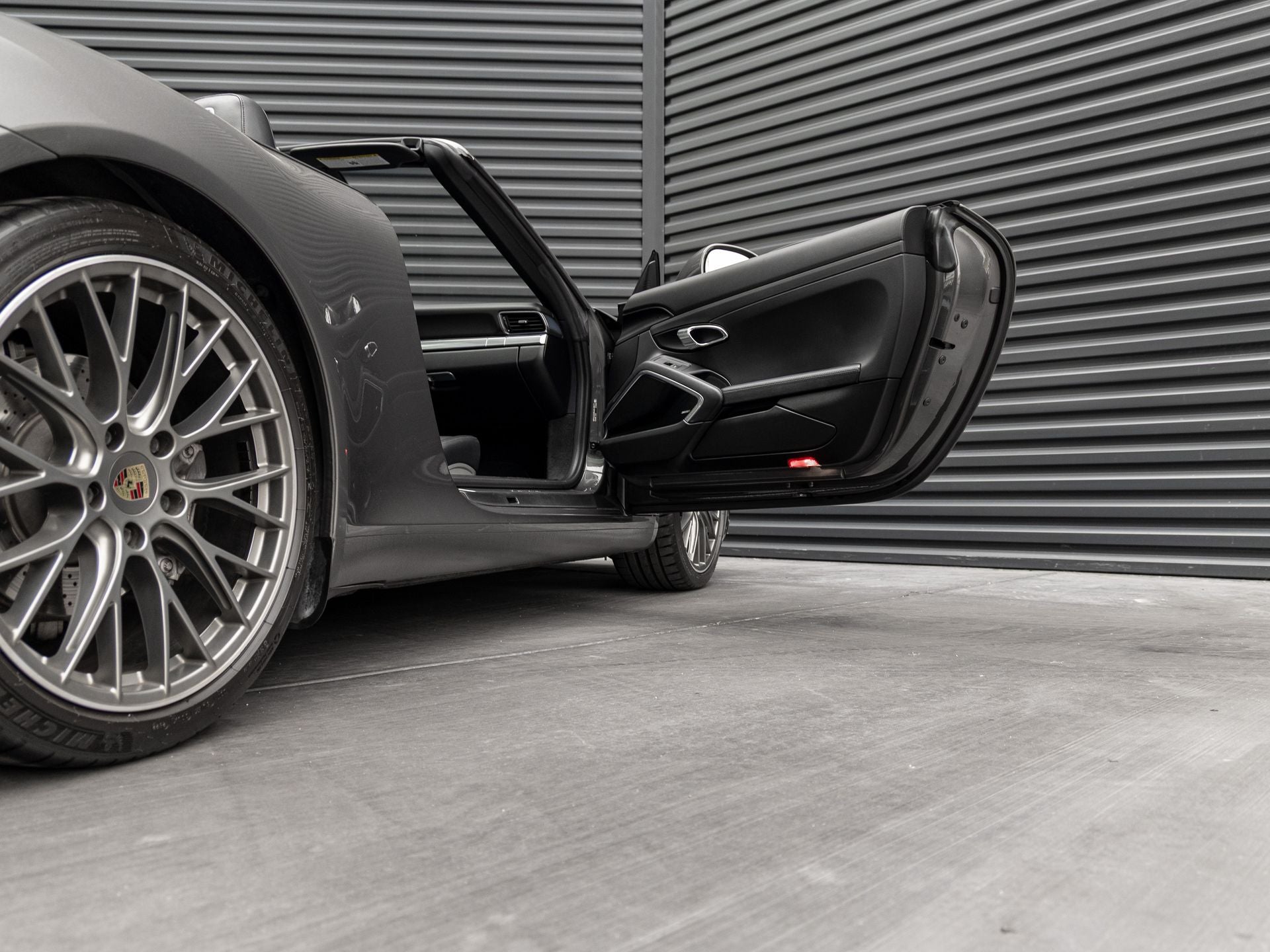 2018 Porsche 911 Carrera Cabriolet