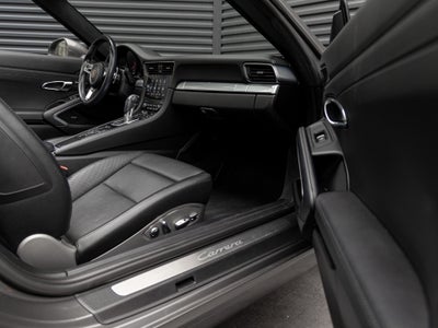 2018 Porsche 911 Carrera Cabriolet