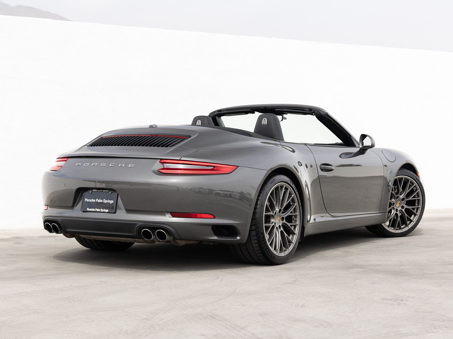 2018 Porsche 911 Carrera Cabriolet