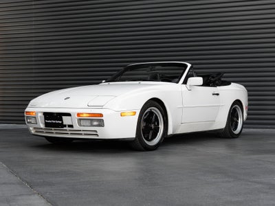 1990 Porsche 944 S2