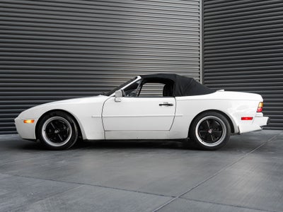 1990 Porsche 944 S2
