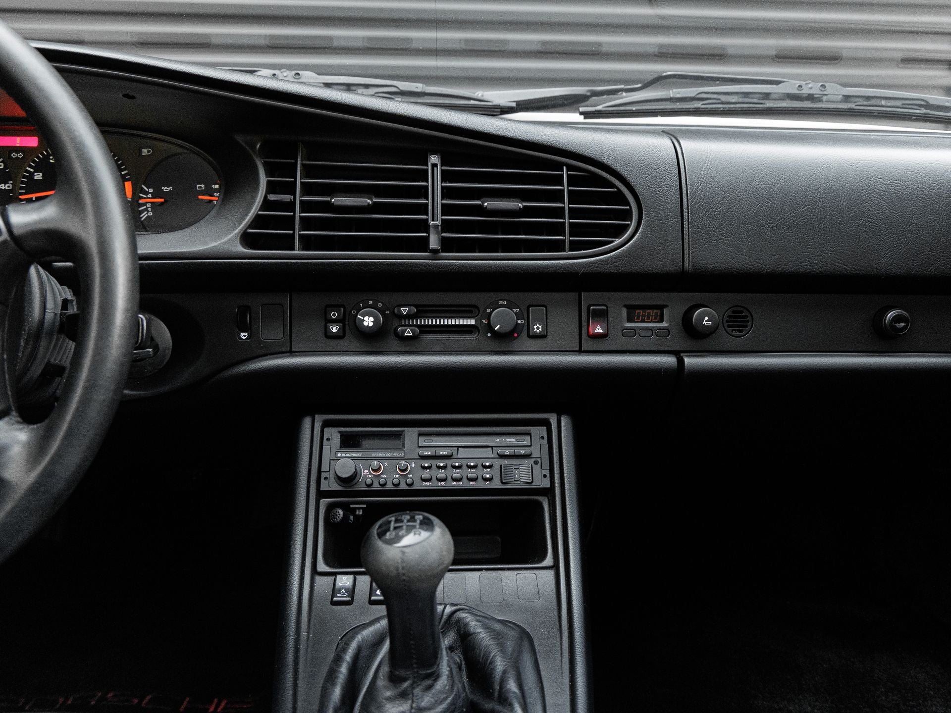 1990 Porsche 944 S2