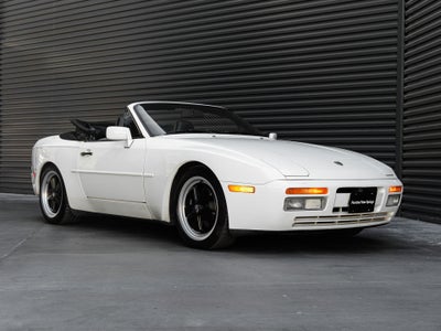 1990 Porsche 944 S2