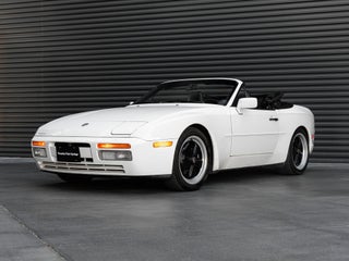1990 Porsche 944 S2