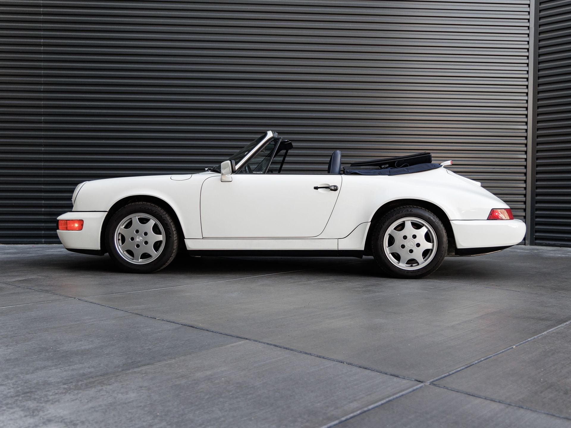 1991 Porsche 911 Carrera 2