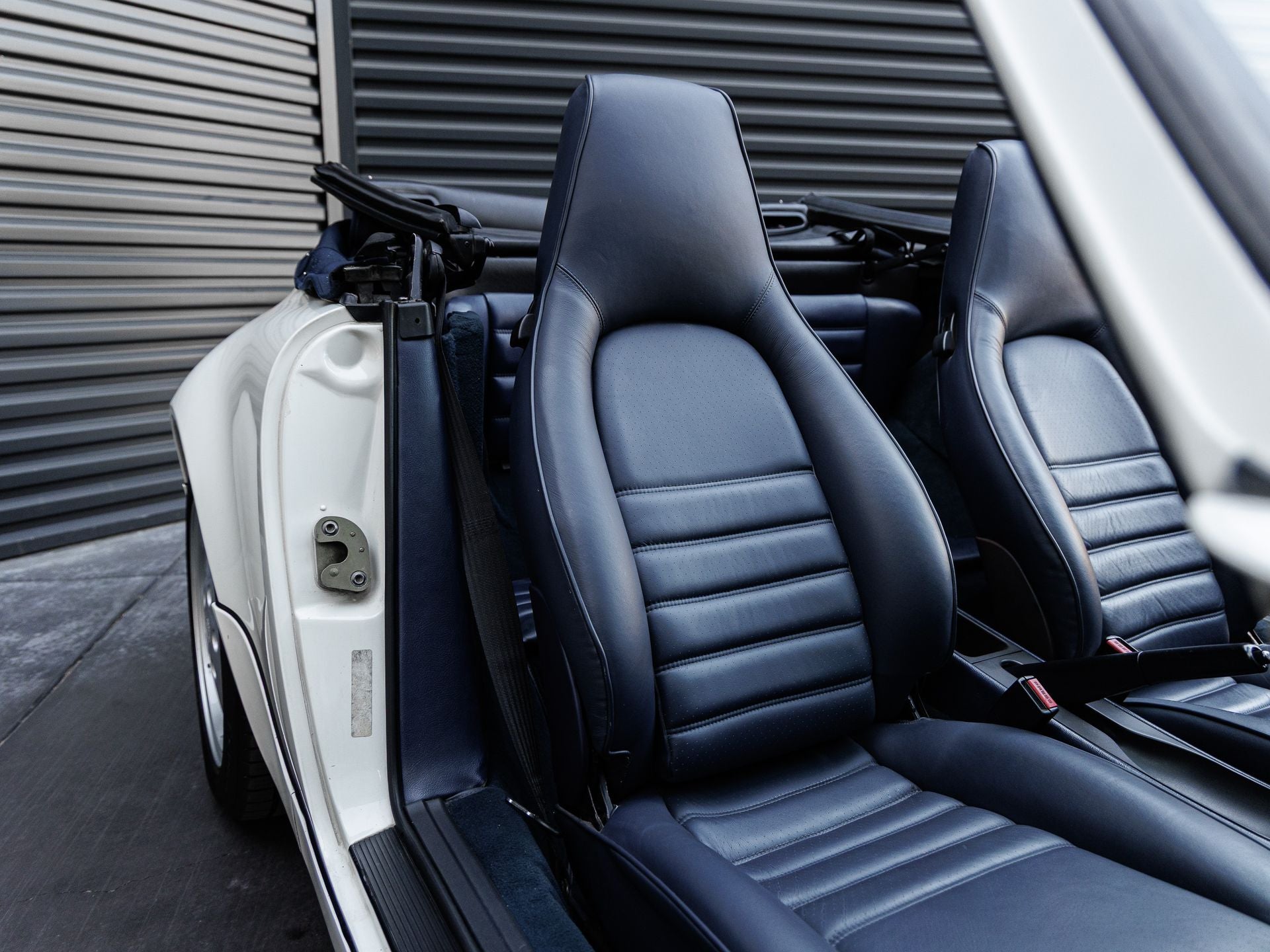 1991 Porsche 911 Carrera 2