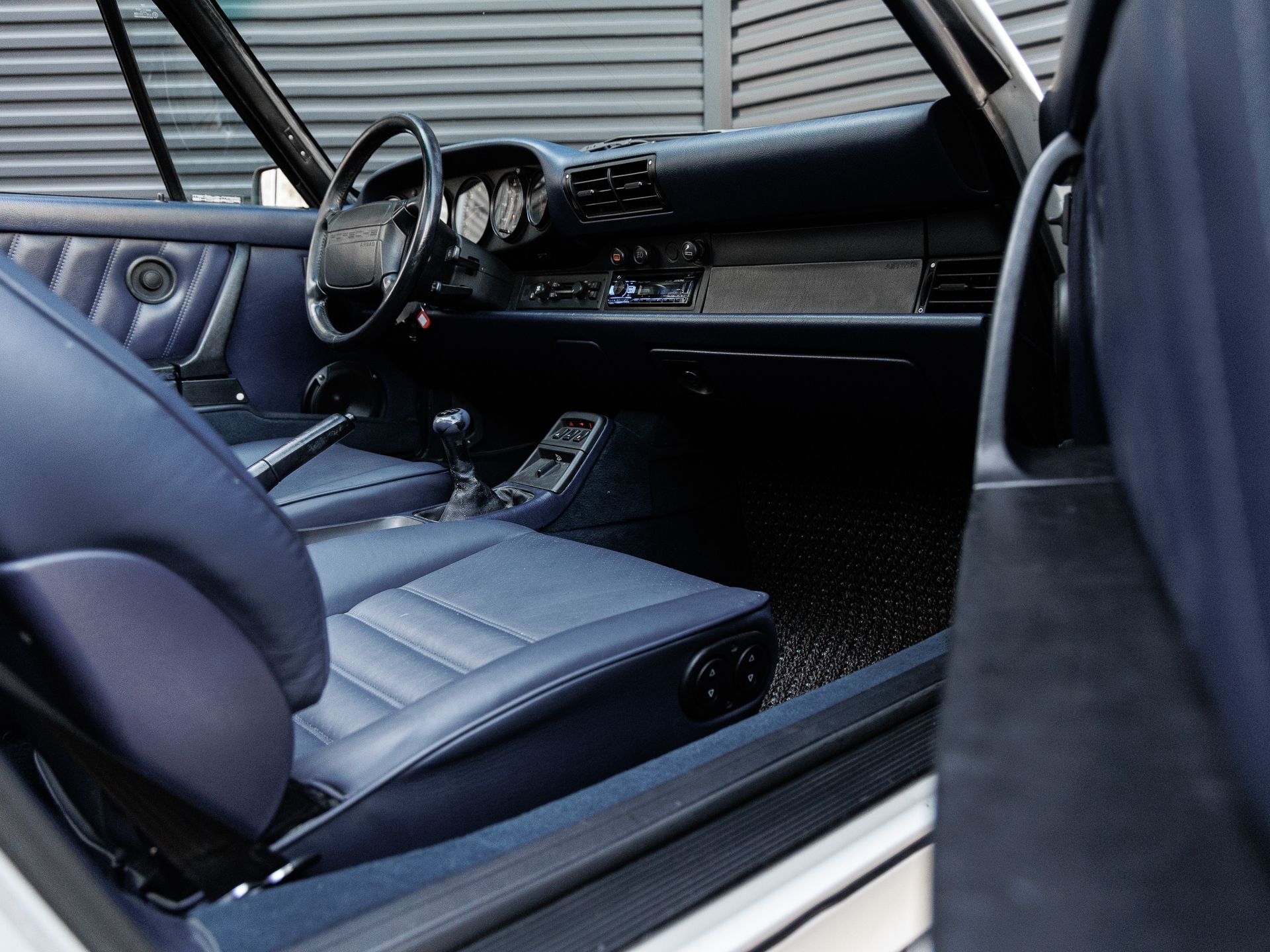 1991 Porsche 911 Carrera 2