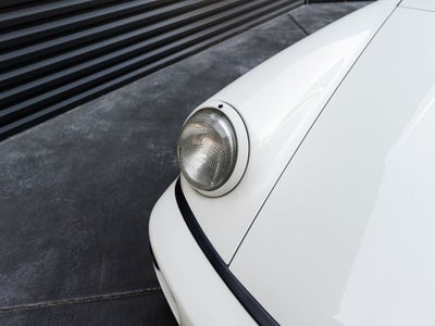 1991 Porsche 911 Carrera 2