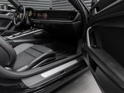 2022 Porsche 911 911 Carrera S Cabriolet (MY22)