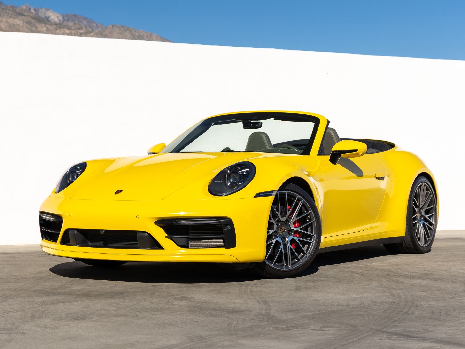 2022 Porsche 911 911 Carrera S Cabriolet (MY22)