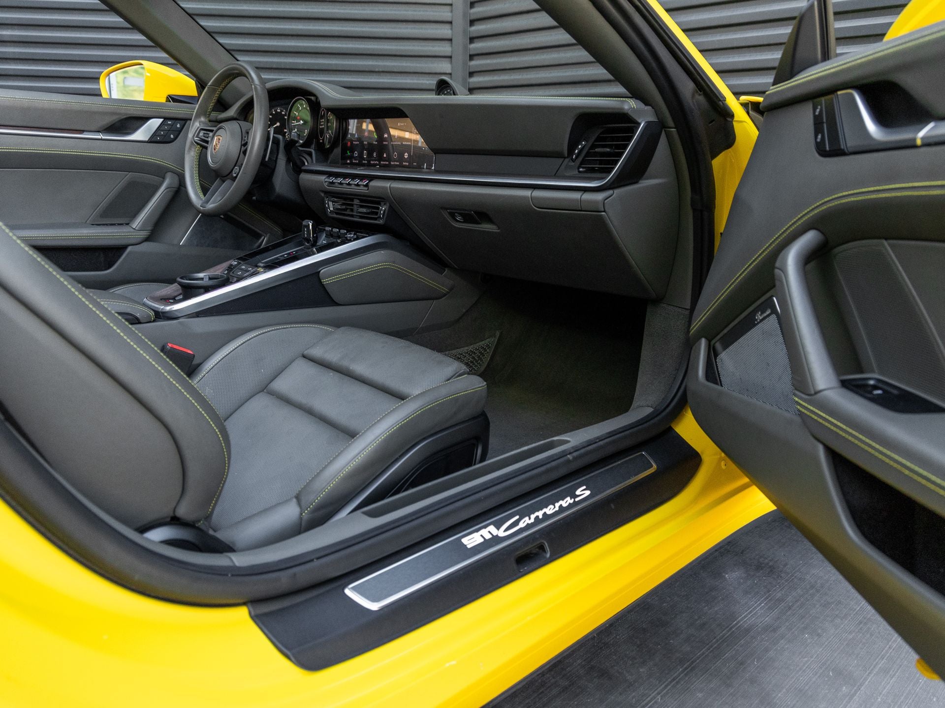 2022 Porsche 911 911 Carrera S Cabriolet (MY22)