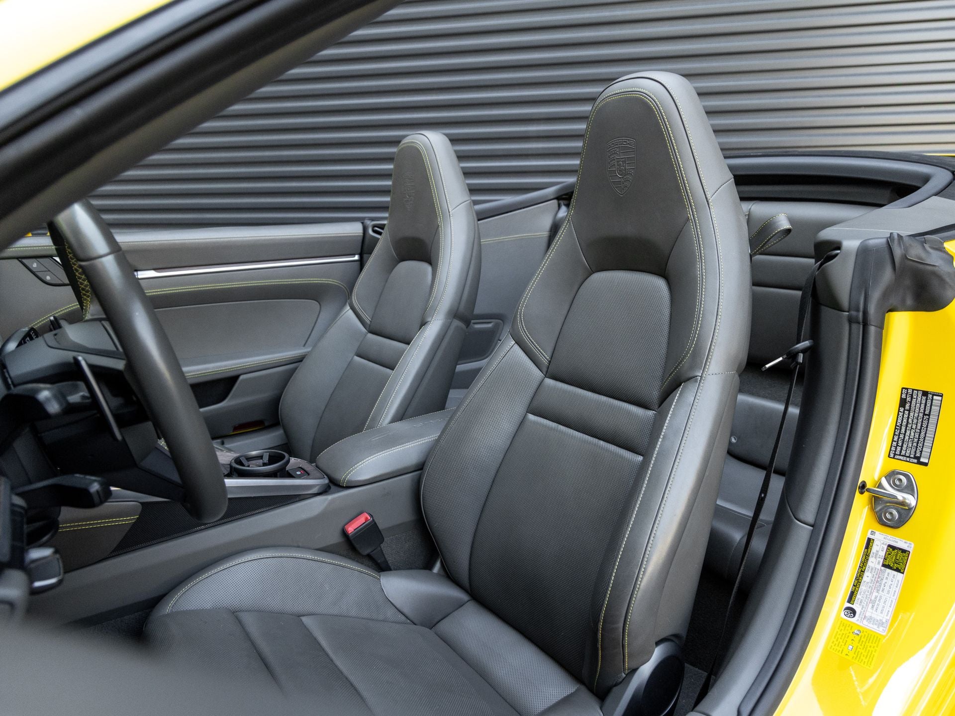 2022 Porsche 911 911 Carrera S Cabriolet (MY22)