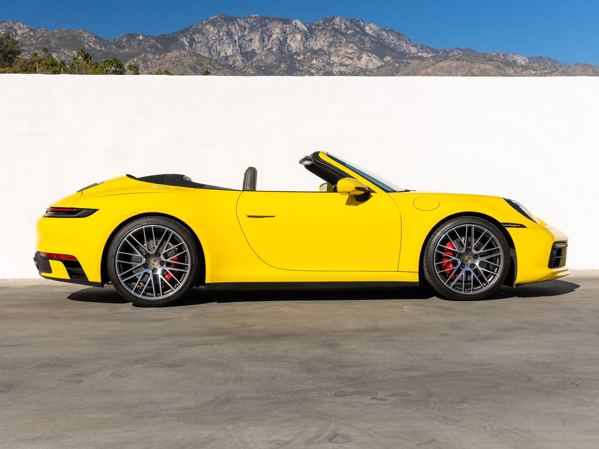 2022 Porsche 911 911 Carrera S Cabriolet (MY22)