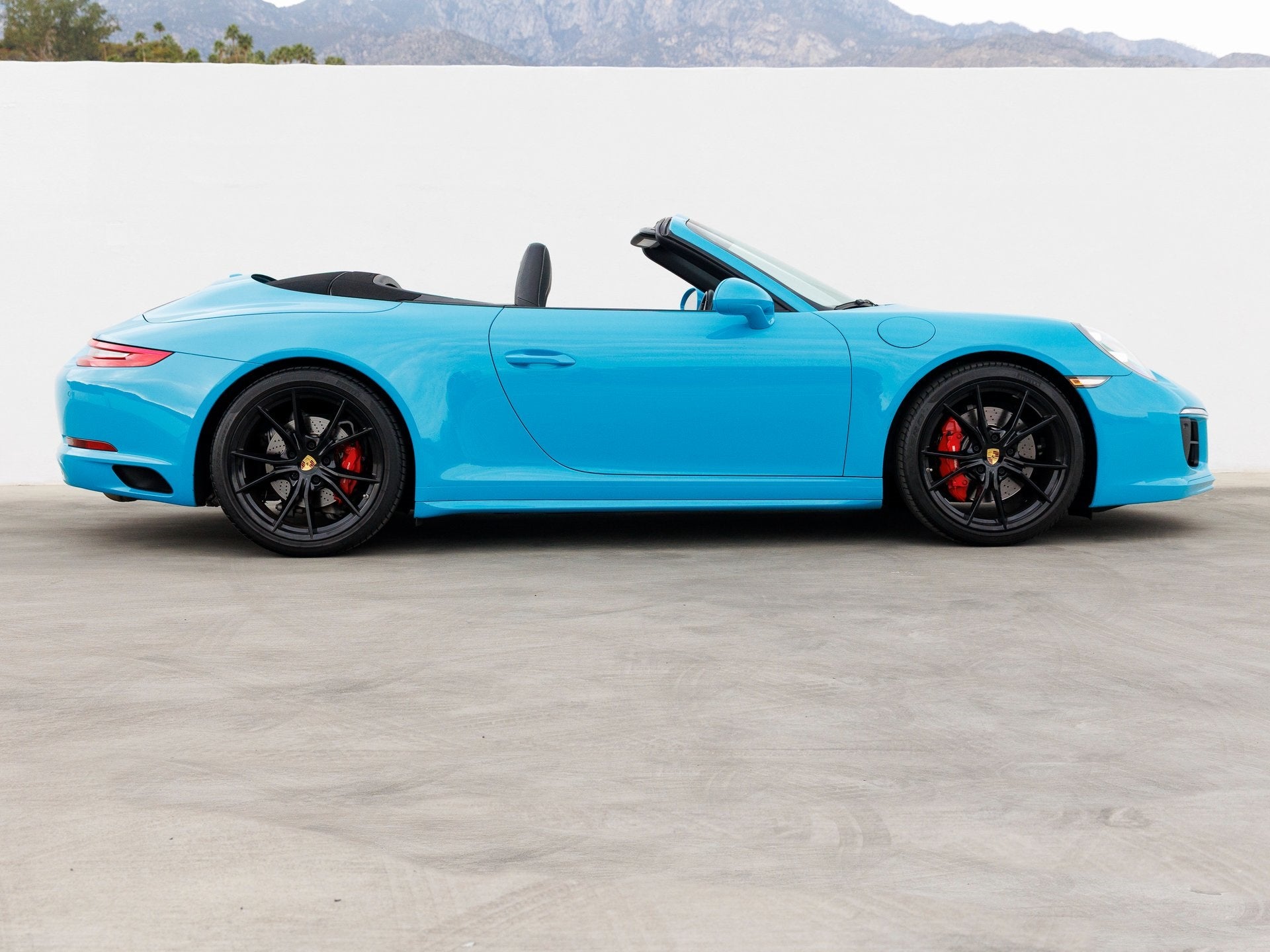 2018 Porsche 911 911 Carrera 4S Cabriolet