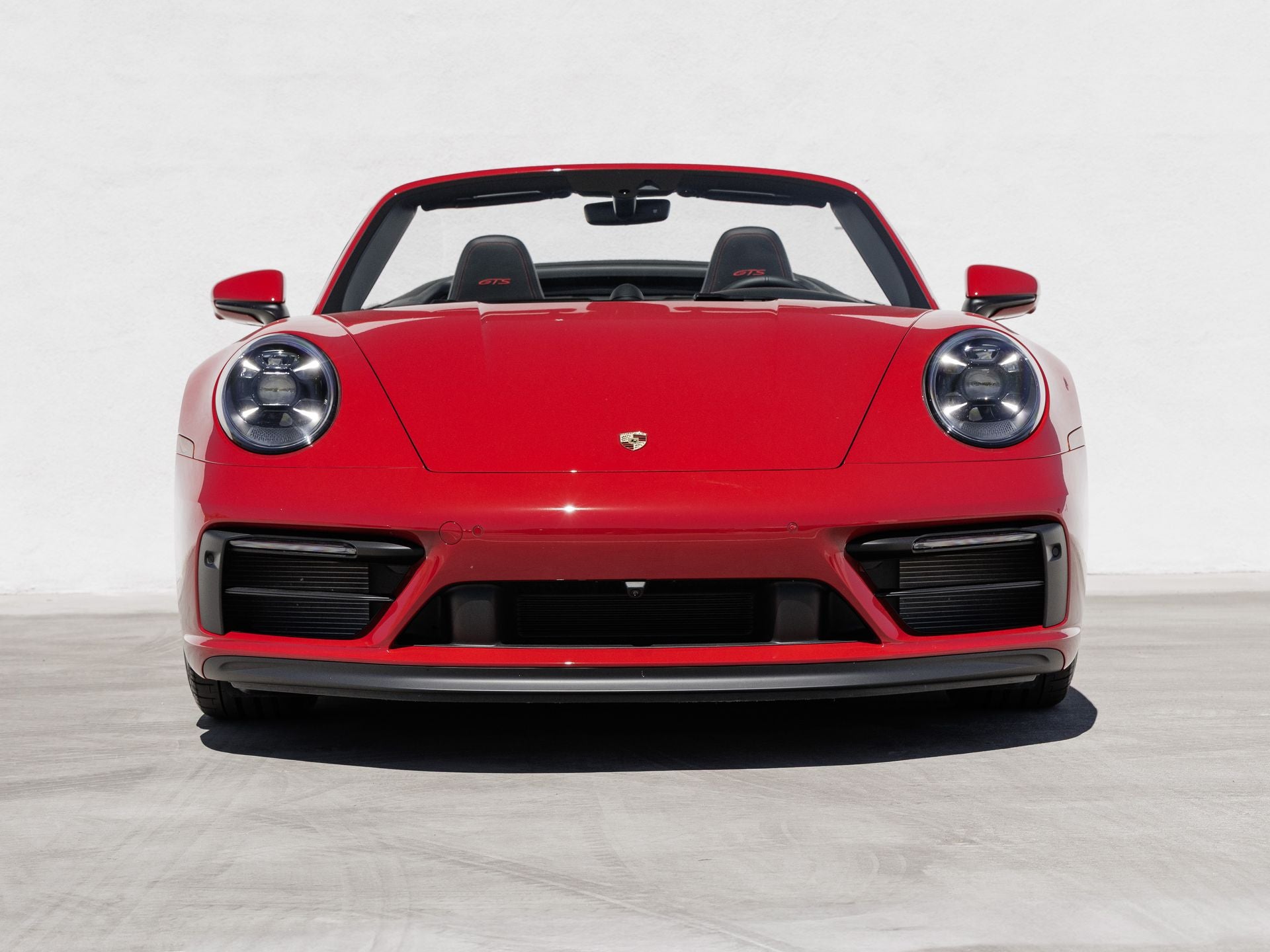 2024 Porsche 911 Carrera 4 GTS Cabriolet
