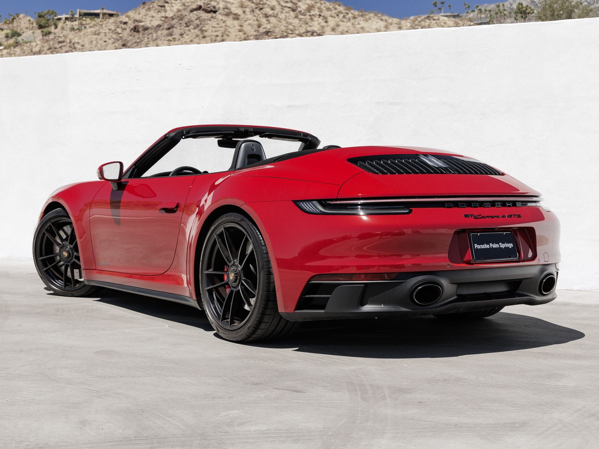 2024 Porsche 911 Carrera 4 GTS Cabriolet