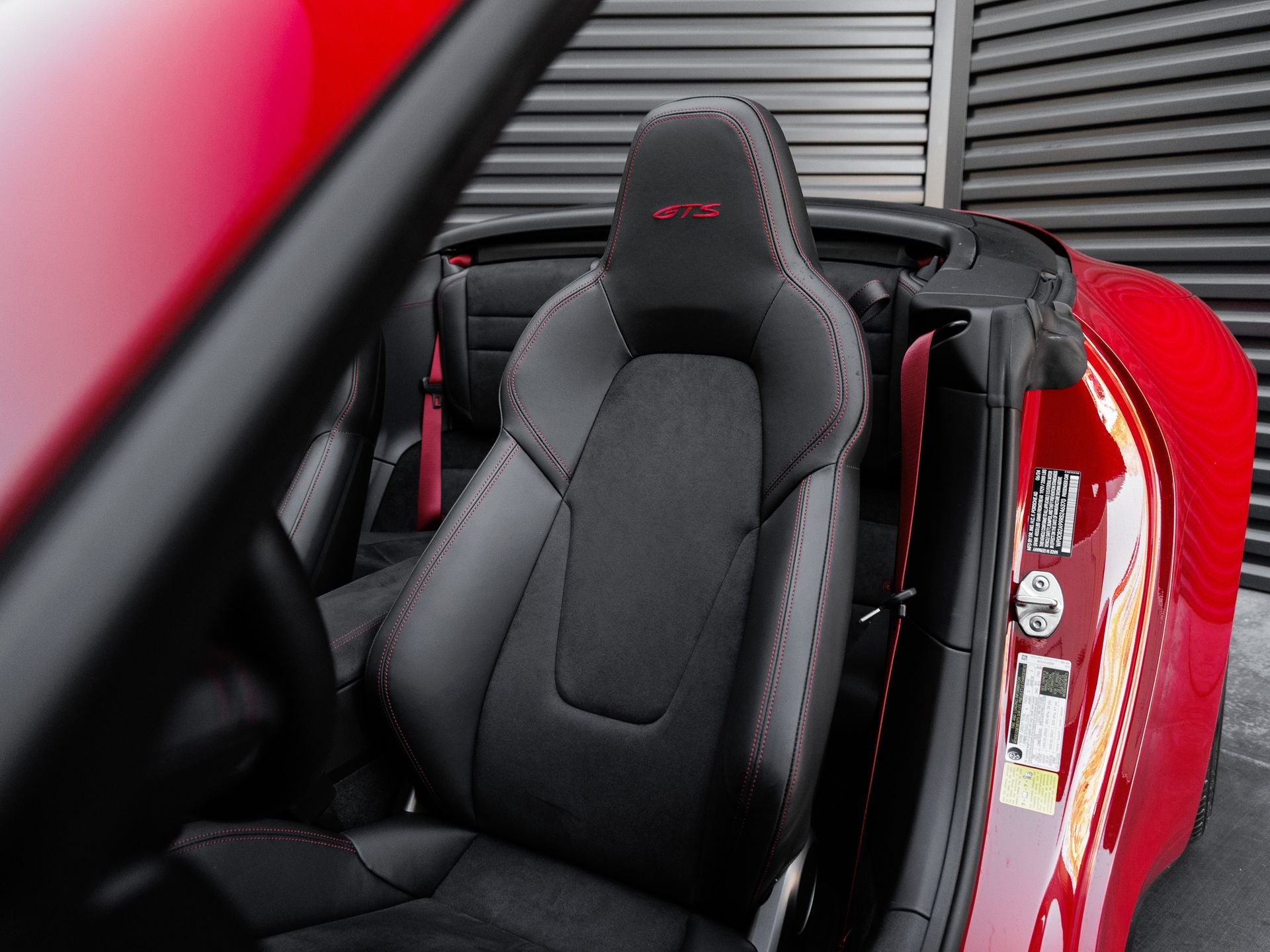 2024 Porsche 911 Carrera 4 GTS Cabriolet
