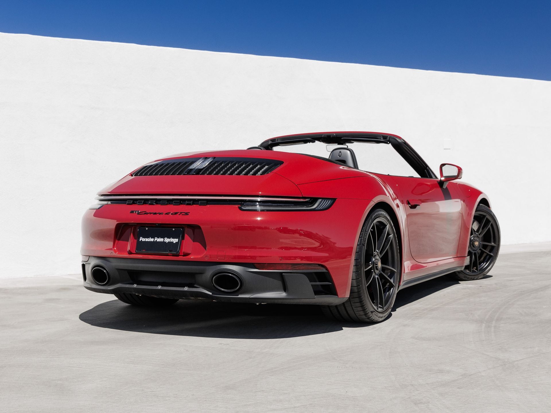 2024 Porsche 911 Carrera 4 GTS Cabriolet