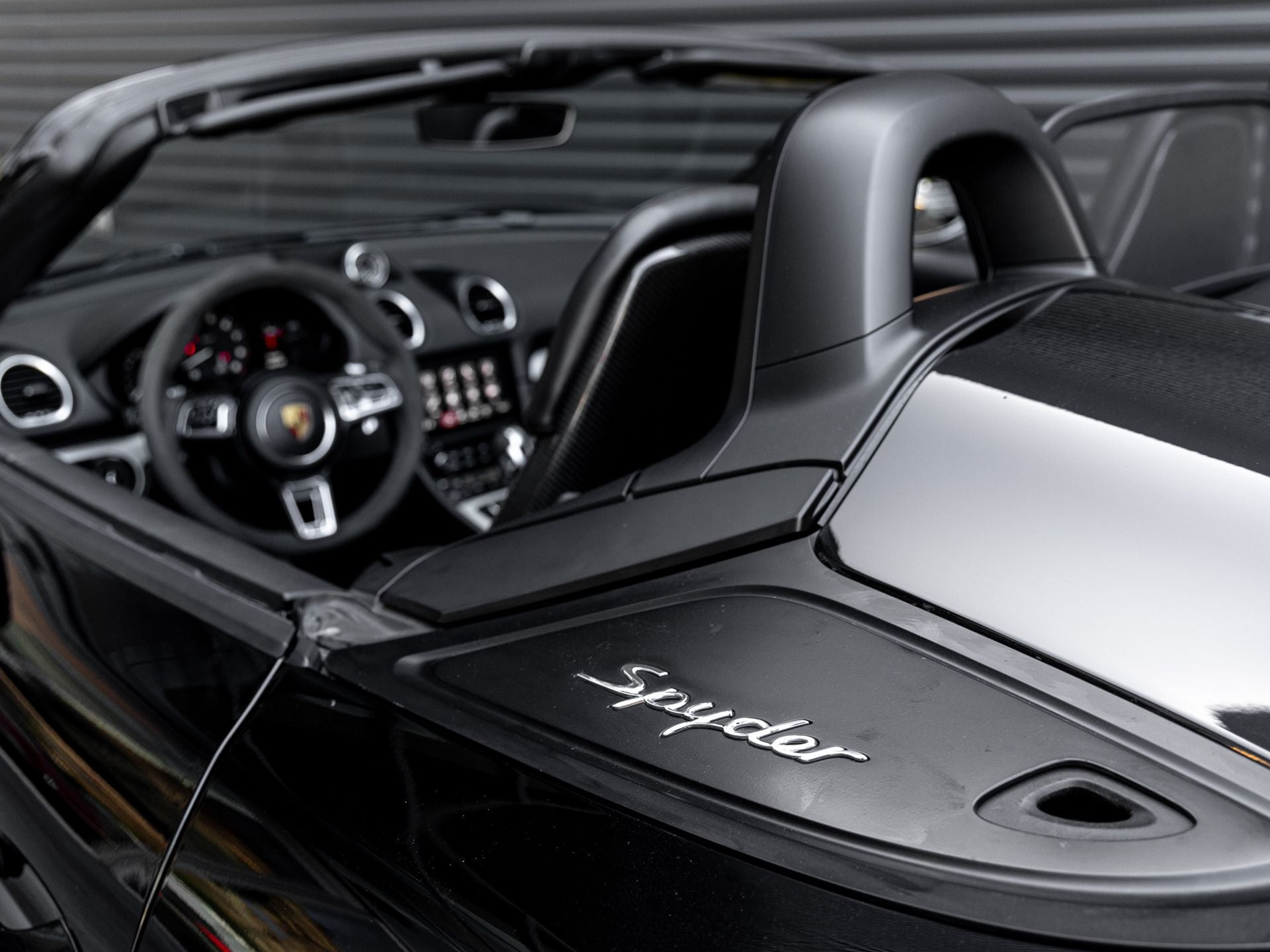 2022 Porsche 718 Spyder