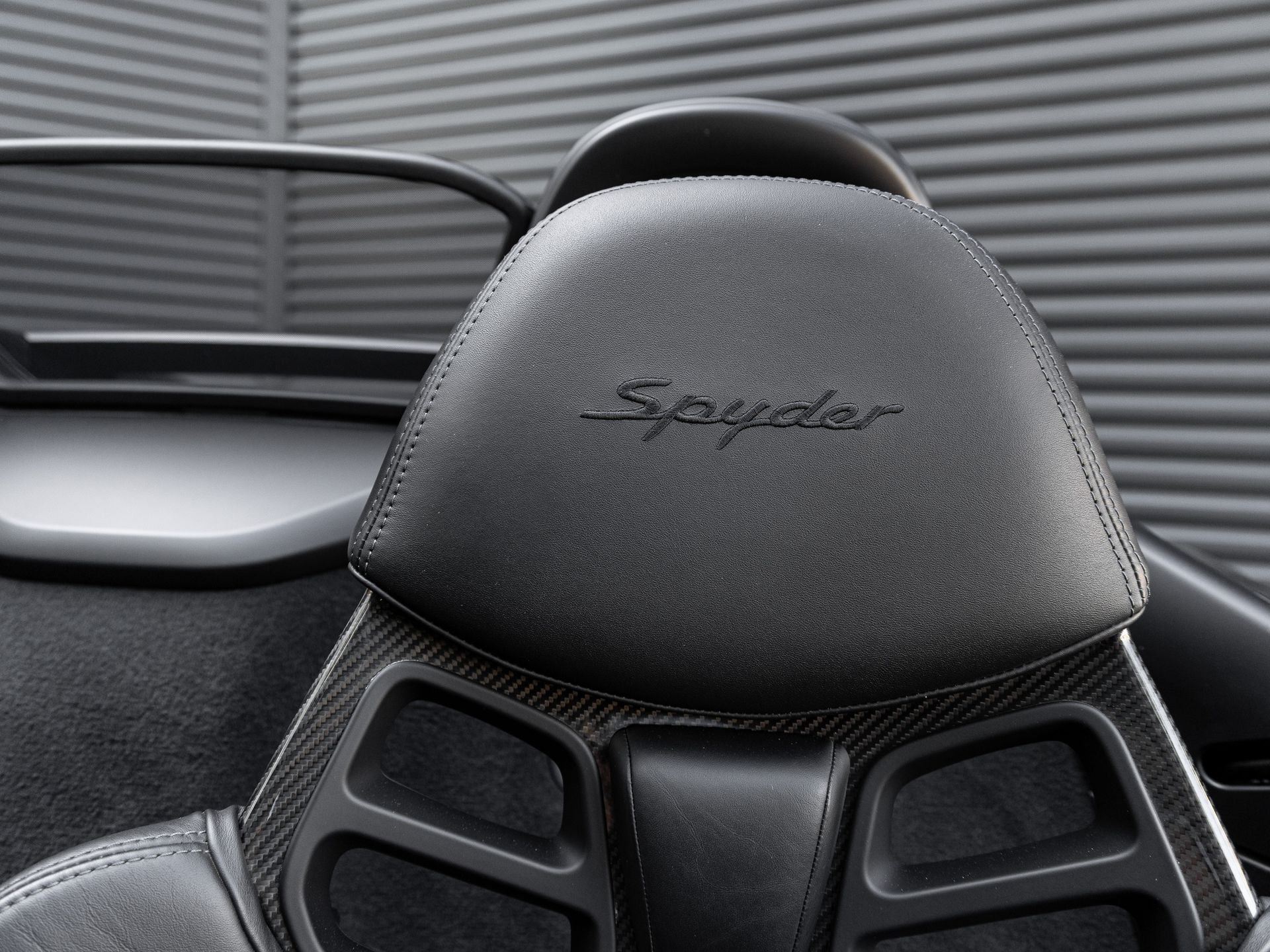2022 Porsche 718 Spyder