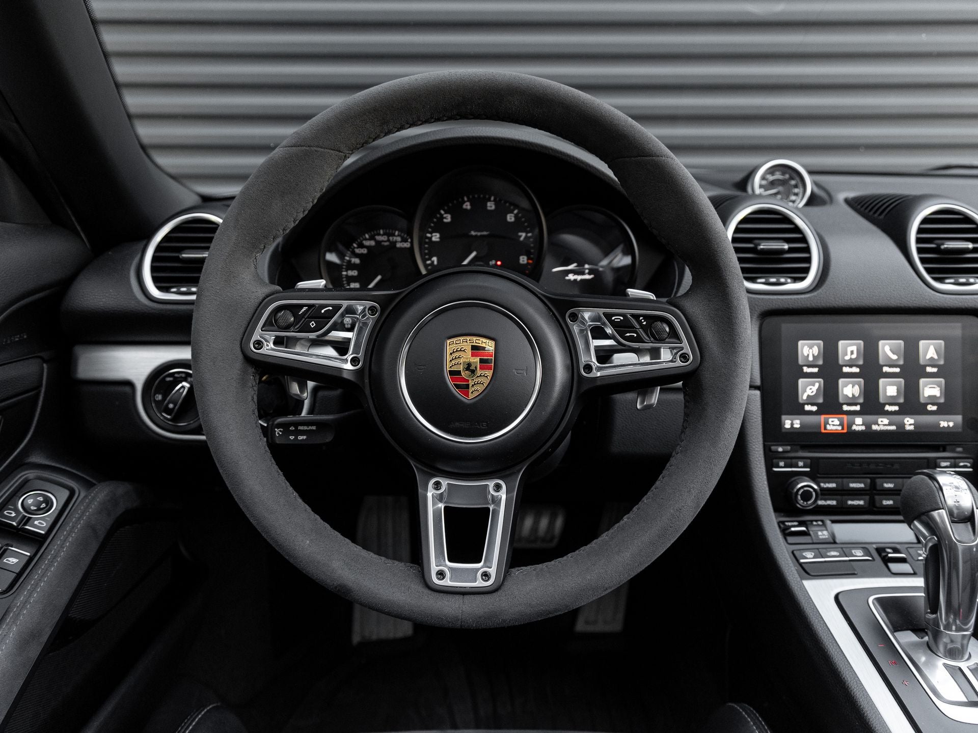 2022 Porsche 718 Spyder