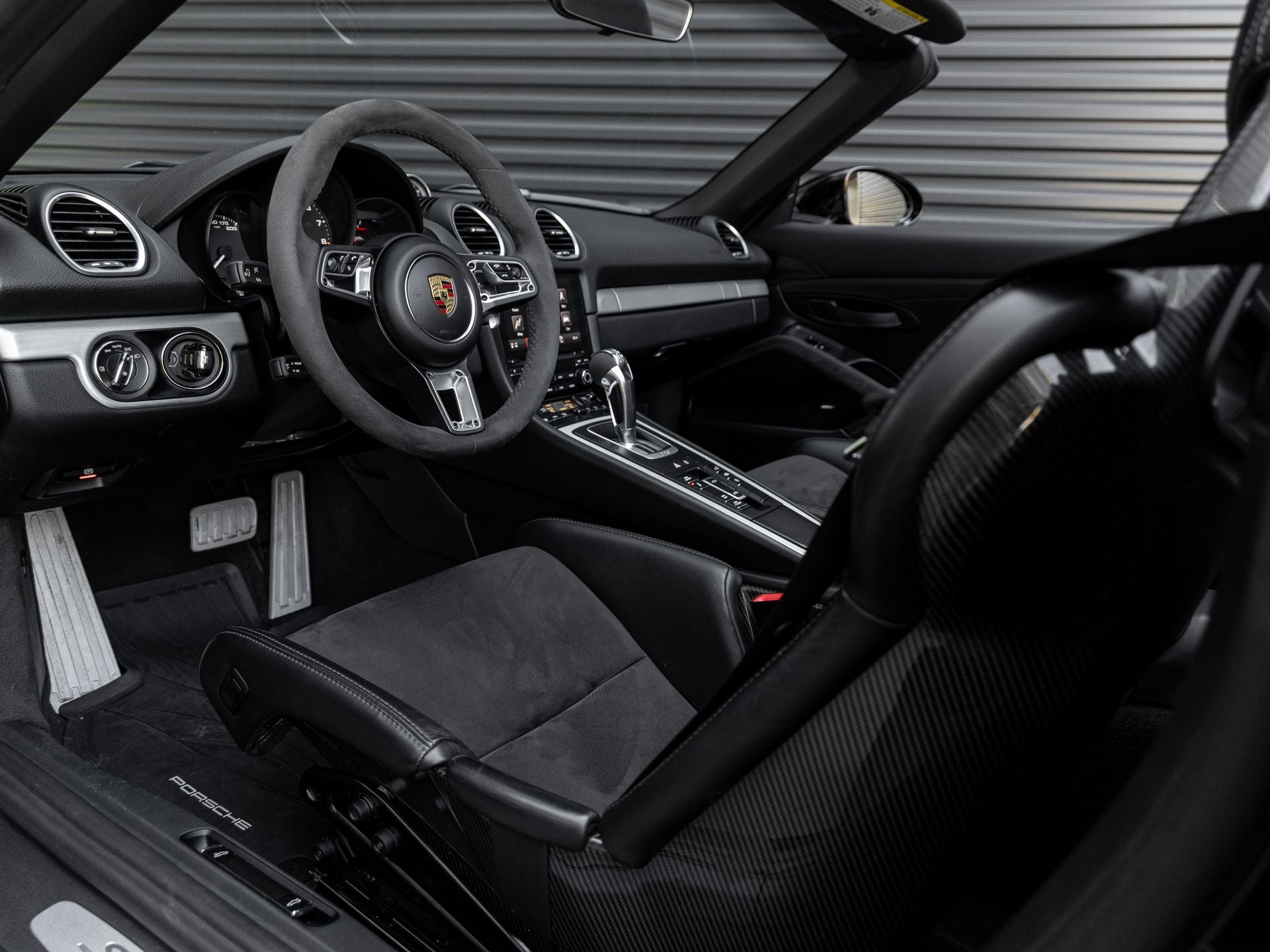 2022 Porsche 718 Spyder
