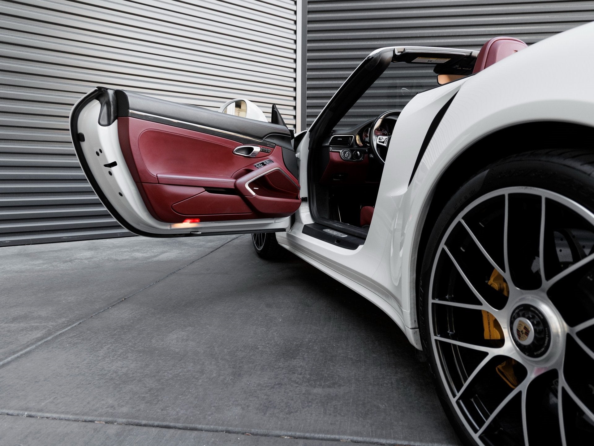 2019 Porsche 911 911 Turbo S Cabriolet