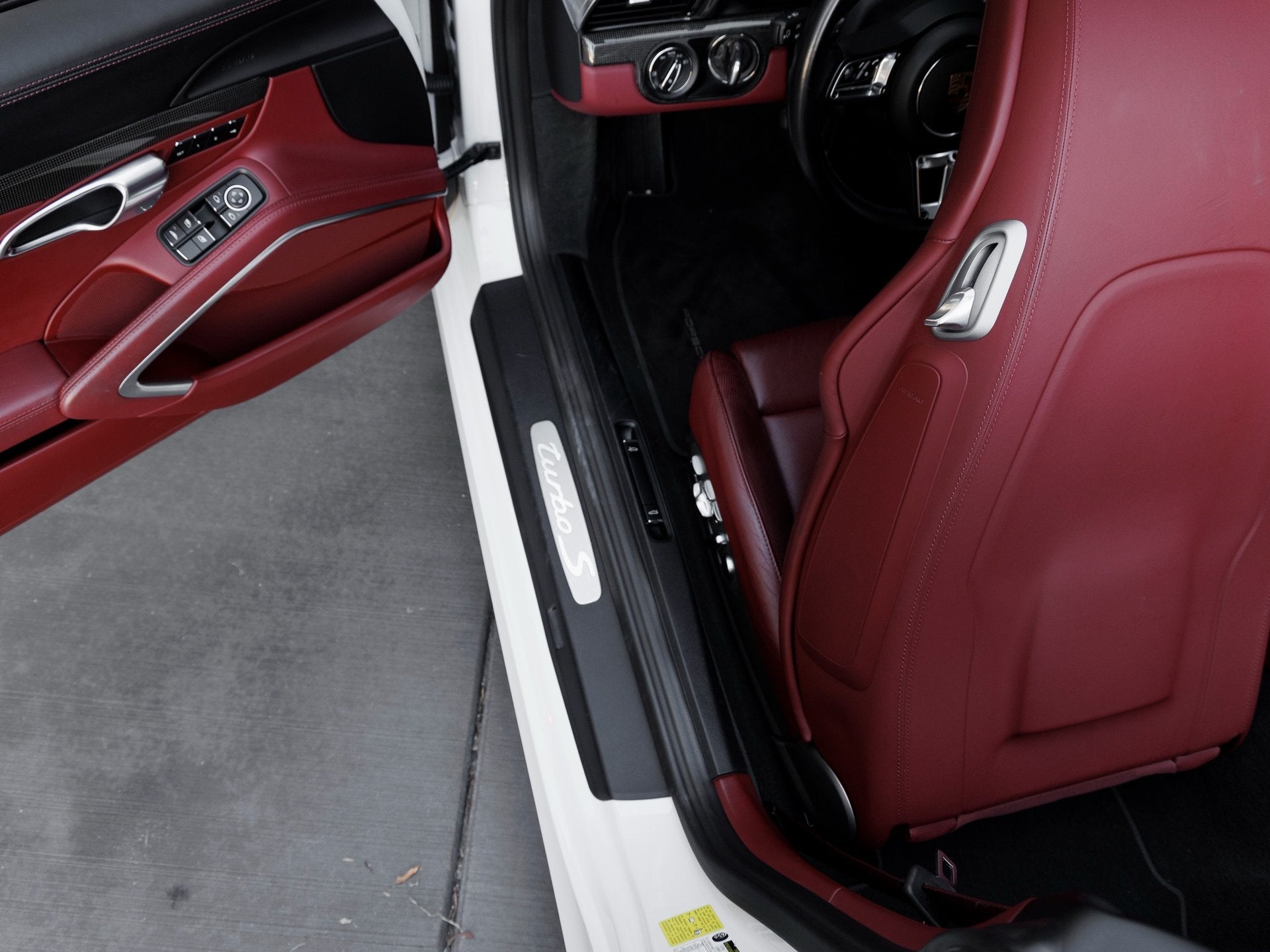 2019 Porsche 911 911 Turbo S Cabriolet