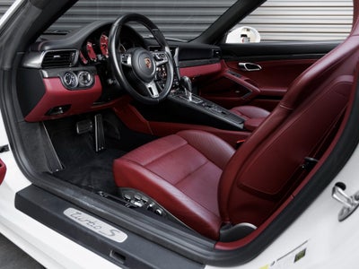 2019 Porsche 911 911 Turbo S Cabriolet