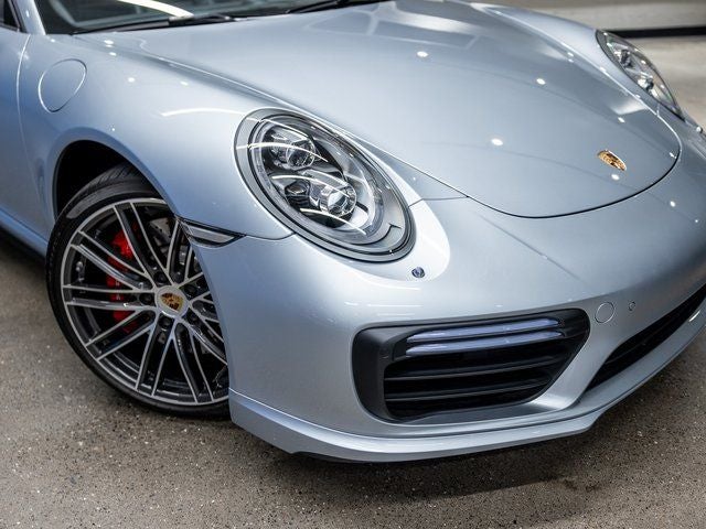 2017 Porsche 911 Turbo
