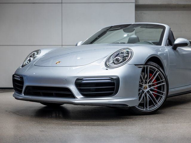 2017 Porsche 911 Turbo
